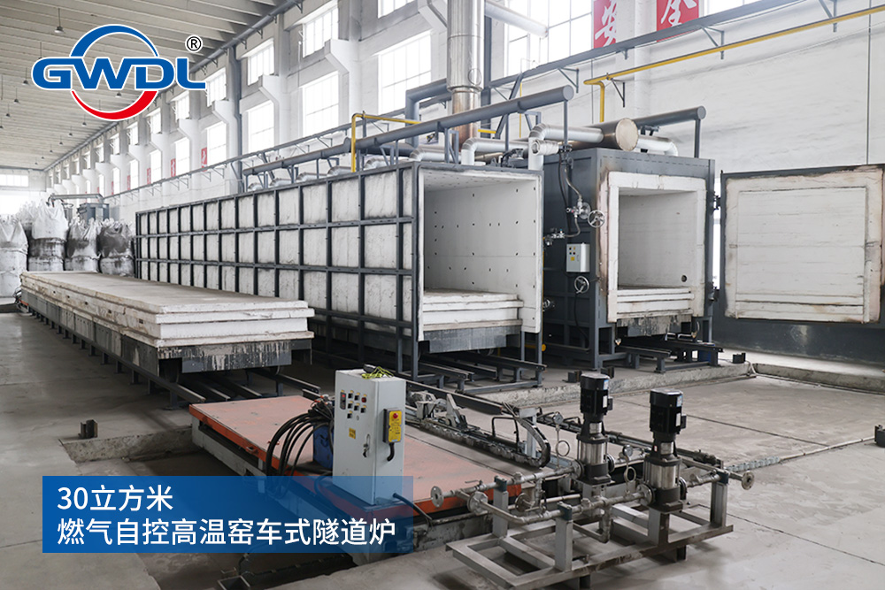 30立方米燃氣自動梭式爐11.jpg 30立方米燃氣自動梭式爐11.jpg