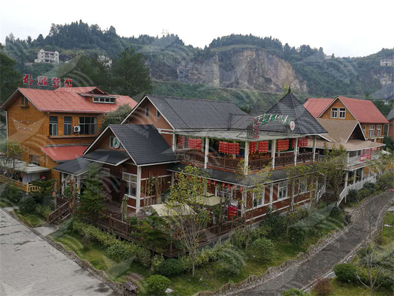 選擇合成樹脂瓦，為南方屋頂雨季防水護(hù)航